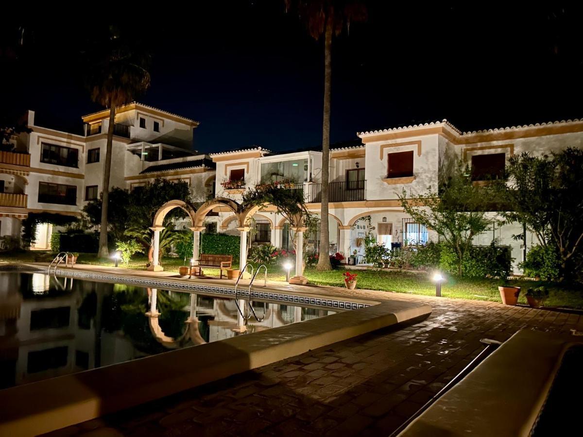 Appartement Planta Baja Con Porche Y Piscina, Cerca Del Mar à Dénia Extérieur photo