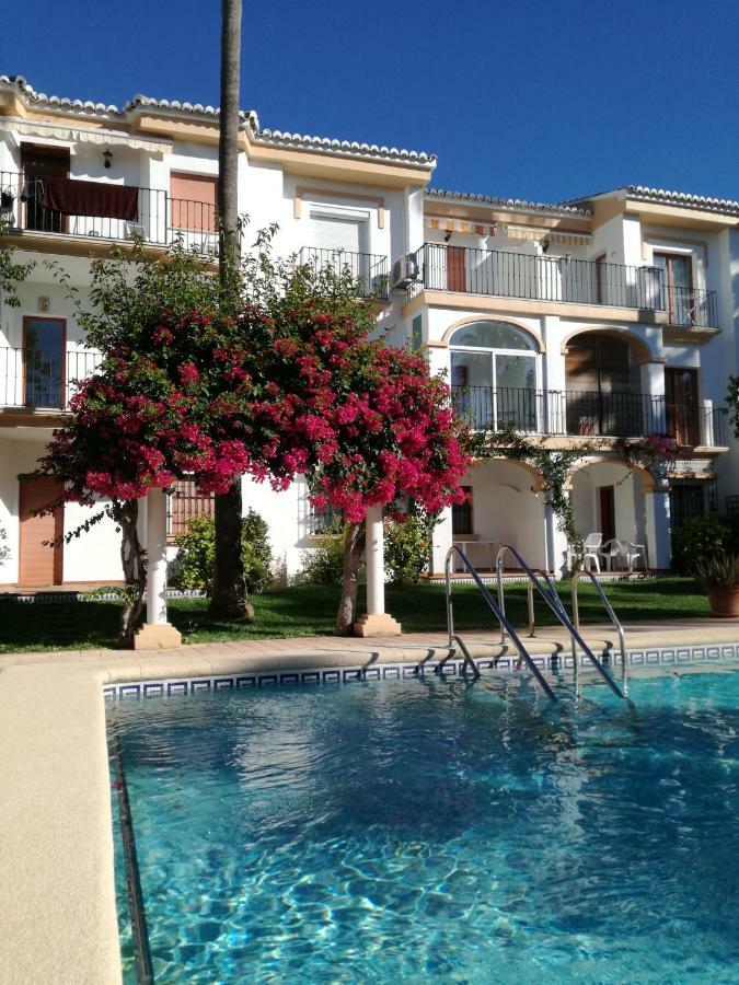 Appartement Planta Baja Con Porche Y Piscina, Cerca Del Mar à Dénia Extérieur photo